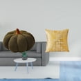 thumbnail image 2 of Funda de cojín cuadrada con forma de calabaza de Halloween, extraíble, suave y decorativa. Ideal para dormitorio, sala de estar u oficina., 2 of 8