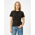 thumbnail image 4 of Short Sleeve Basic T-Shirt, 4 of 6