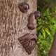 thumbnail image 5 of Man Árbol Decoración Árboles Hugger Peeker Escultura Resina Estatua Colgante Arte Navidad Hogar Exterior Patio Trasero Árboles Creativos Dec DYNWAVEMX Ilustraciones de Tree Face Peeker, 5 of 7