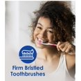 thumbnail image 3 of Cepillo de dientes Dr. Fresh paquete de 6 con cerdas firmes de nylon, 3 of 5