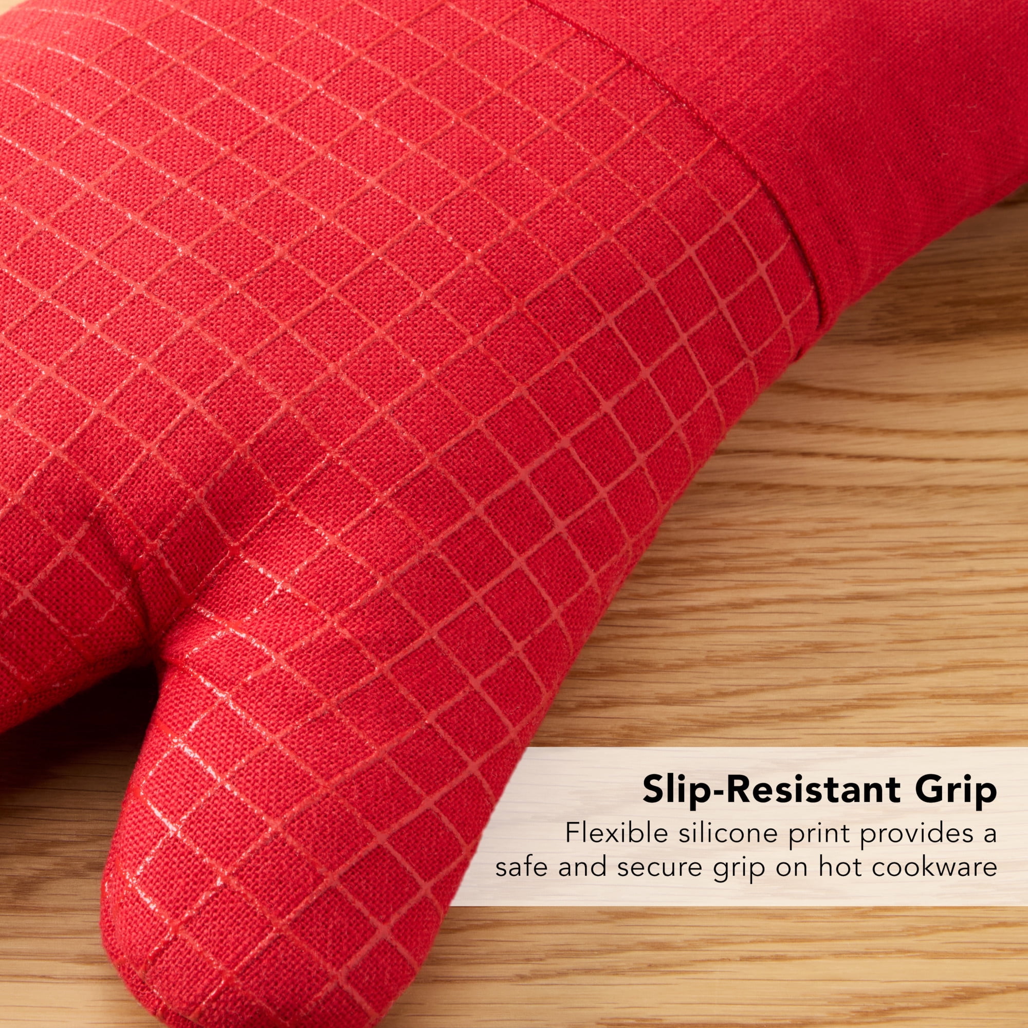 KITCHENAID Gourmet Series Gridlines Oven Mitts 2-Pack Set, Heat Resistant up to 600°F, Soft Silicone Grip, Magnetic Cuff, Passion Red, 7"x14"