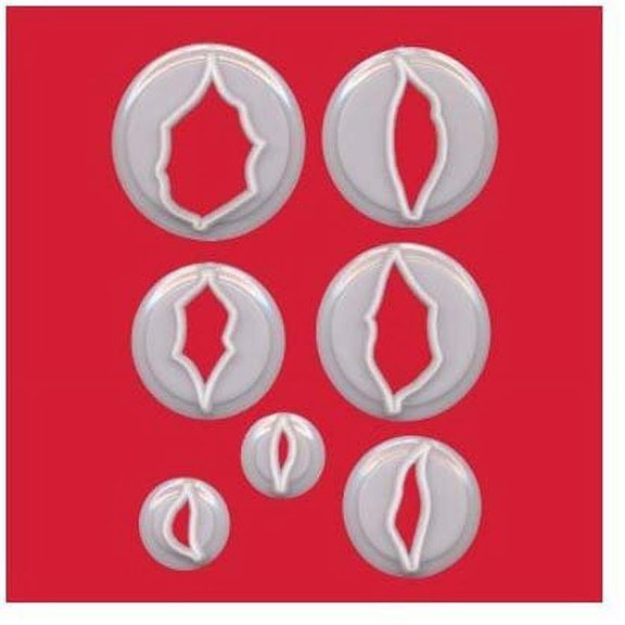 FMM Poinsettia Cutters, 7 piece set