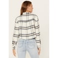 thumbnail image 4 of Cleo + Wolf Women's Cropped Plaid Print Flannel Shirt Cream X-Large  US, 4 of 4