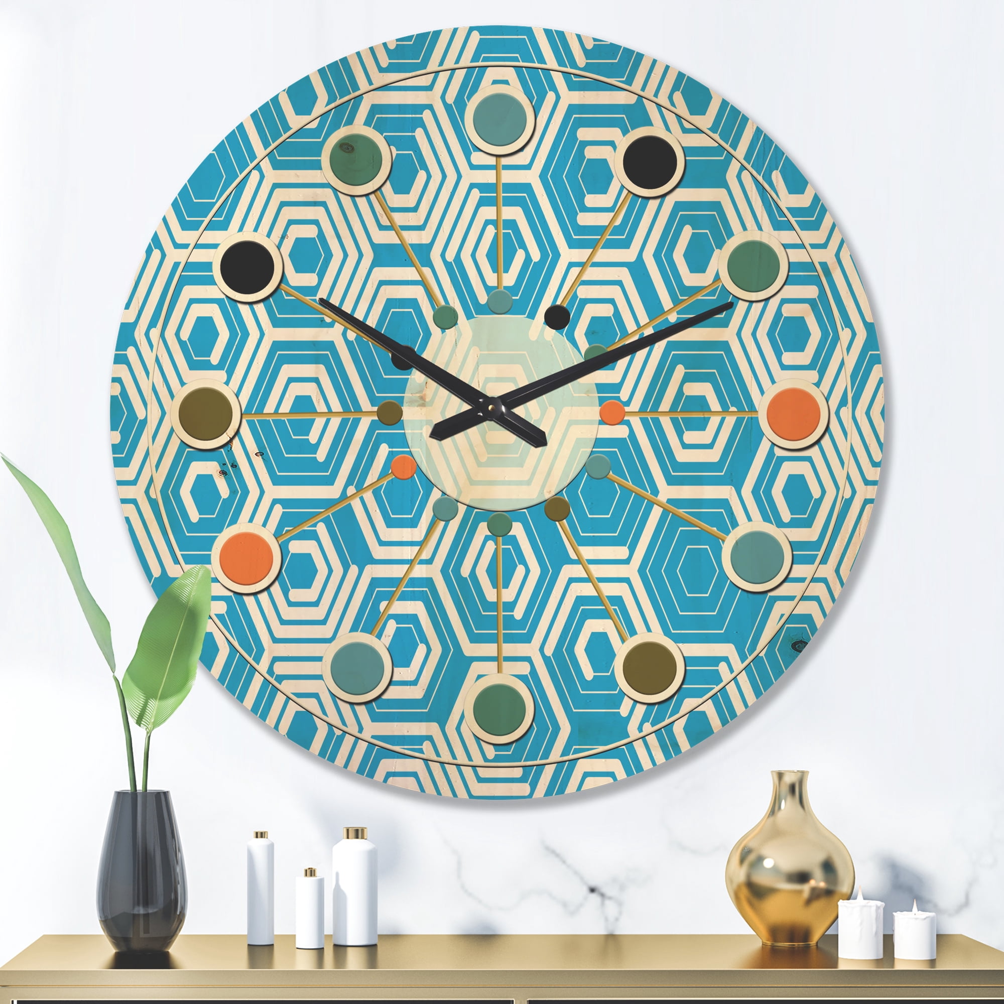 Designart 'Hexagon Retro Pattern IV' Mid-Century Modern Wood Wall Clock