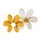 thumbnail image 1 of ¡Los adornos de madera amarillos y blancos del festival te traen la maravilla y la inspiración de la primavera!, 1 of 4
