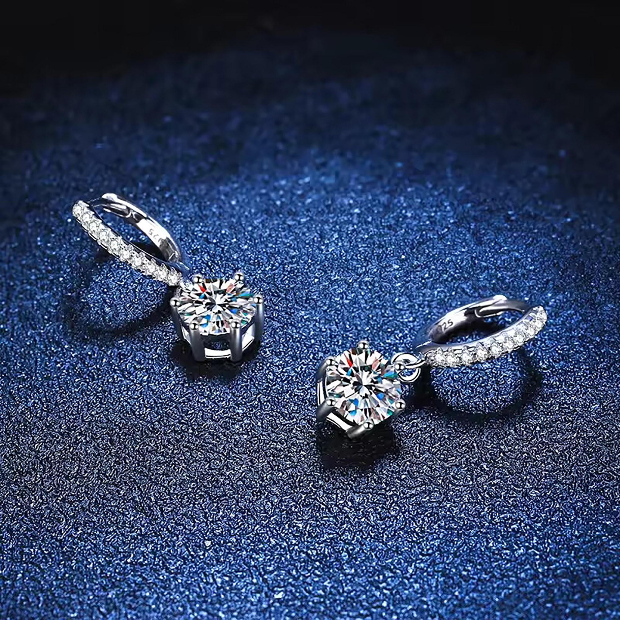 Moissanite Earrings for Women Hypoallergenic Drop Dangle Earrings D Color Round Cut Earrings 18K White Gold Plated S925 Sterling Silver Earrings 1.0ct Leverback