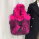 thumbnail image 1 of Bolso de mano de piel sintética de gran capacidad para mujer, bolso de mano esponjoso de moda sólida, bolso cruzado de hombro largo, correa de hombro para mujer, Invierno xuanjing  unisex, 1 of 2