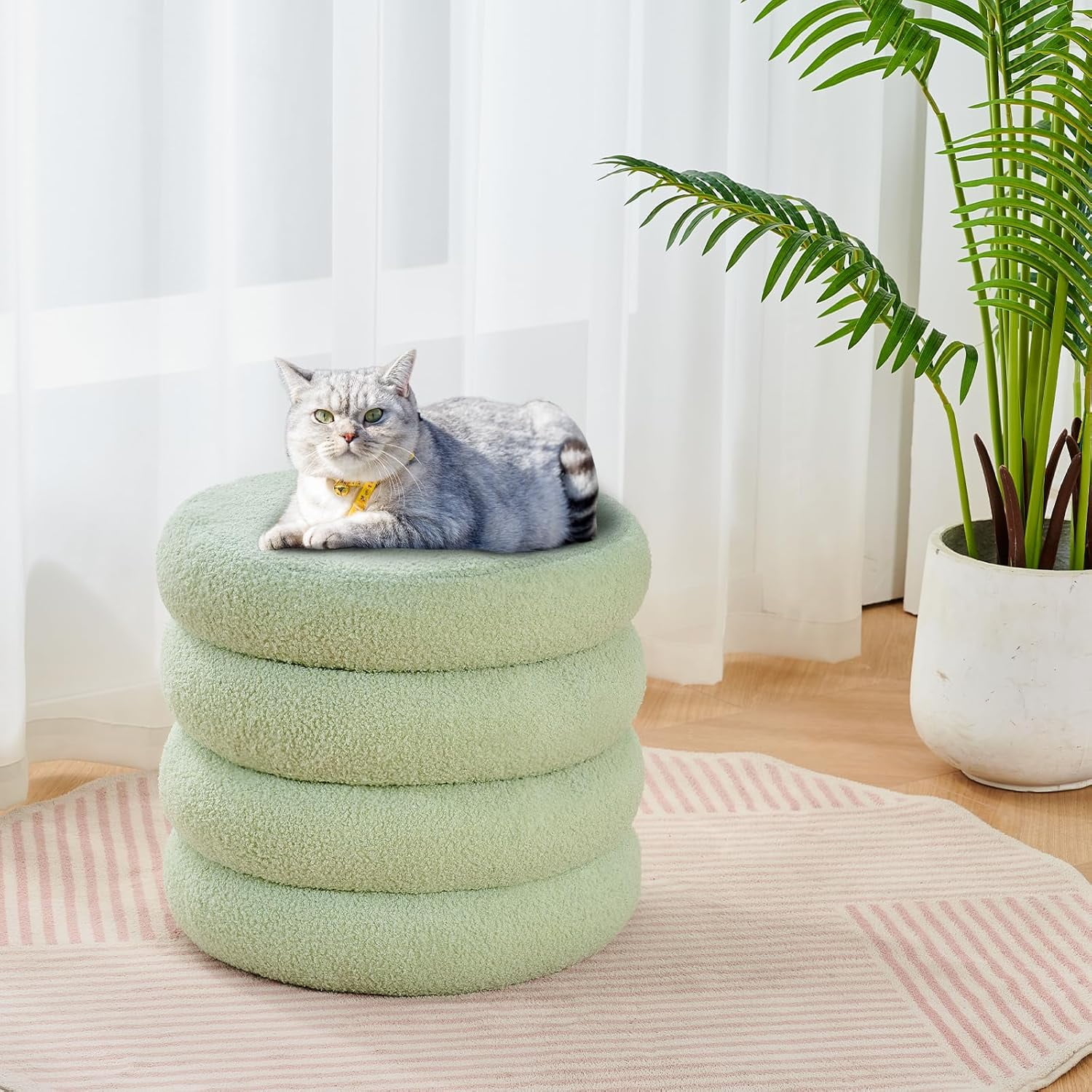 Casa Pura Furniture Round Storage Ottoman, Modern Sherpa Footstool, Teddy Vanity Stool with Flip-Top Tray, Makeup Chair for Home Decor, Upholstered Footrest for Living Room & Bedroom