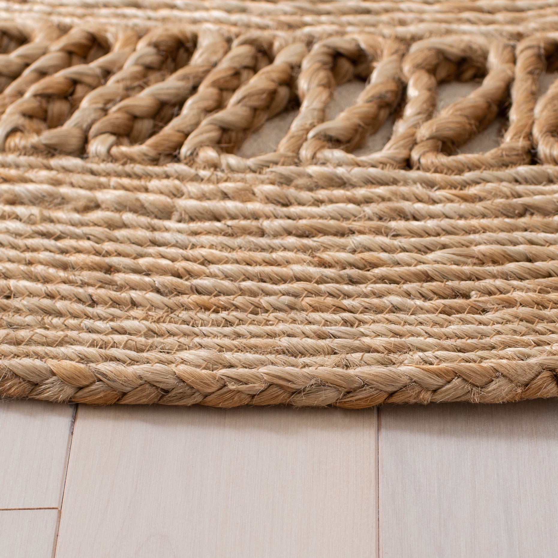 SAFAVIEH Natural Fiber Portmont Geometric Area Rug, Natural, 7' x 7' Round