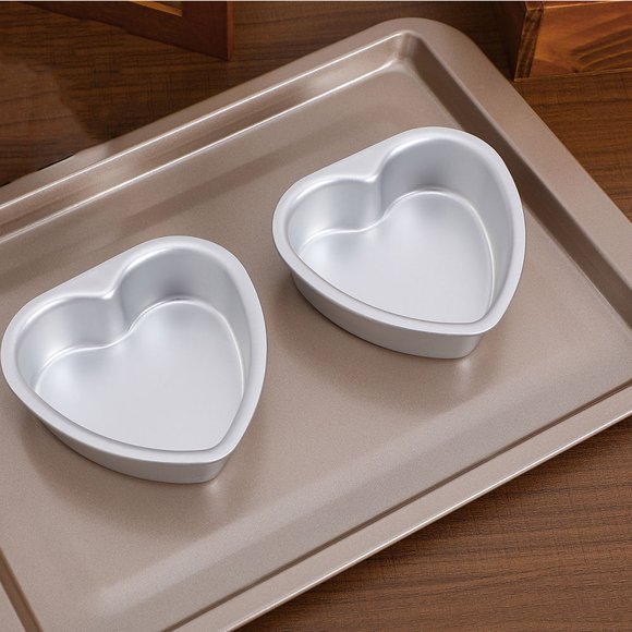 OULII 4Pcs Heart Shaped Baking Supply Aluminum Alloy Even Heat Distribution Cake Mold for Events