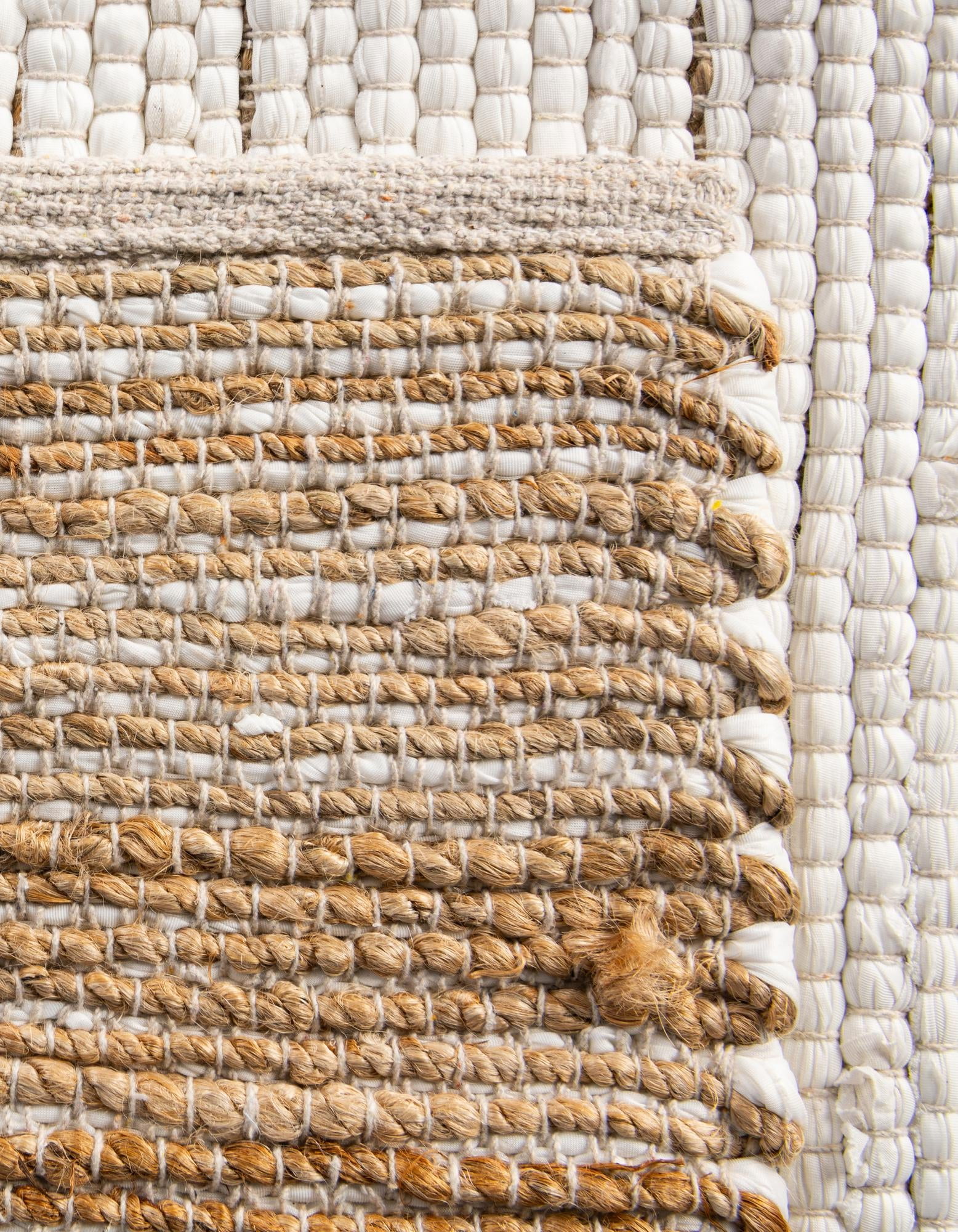 Unique Loom Chindi Jute Collection Area Rug (5' 1" x 8' Rectangle White and Natural/Natural)