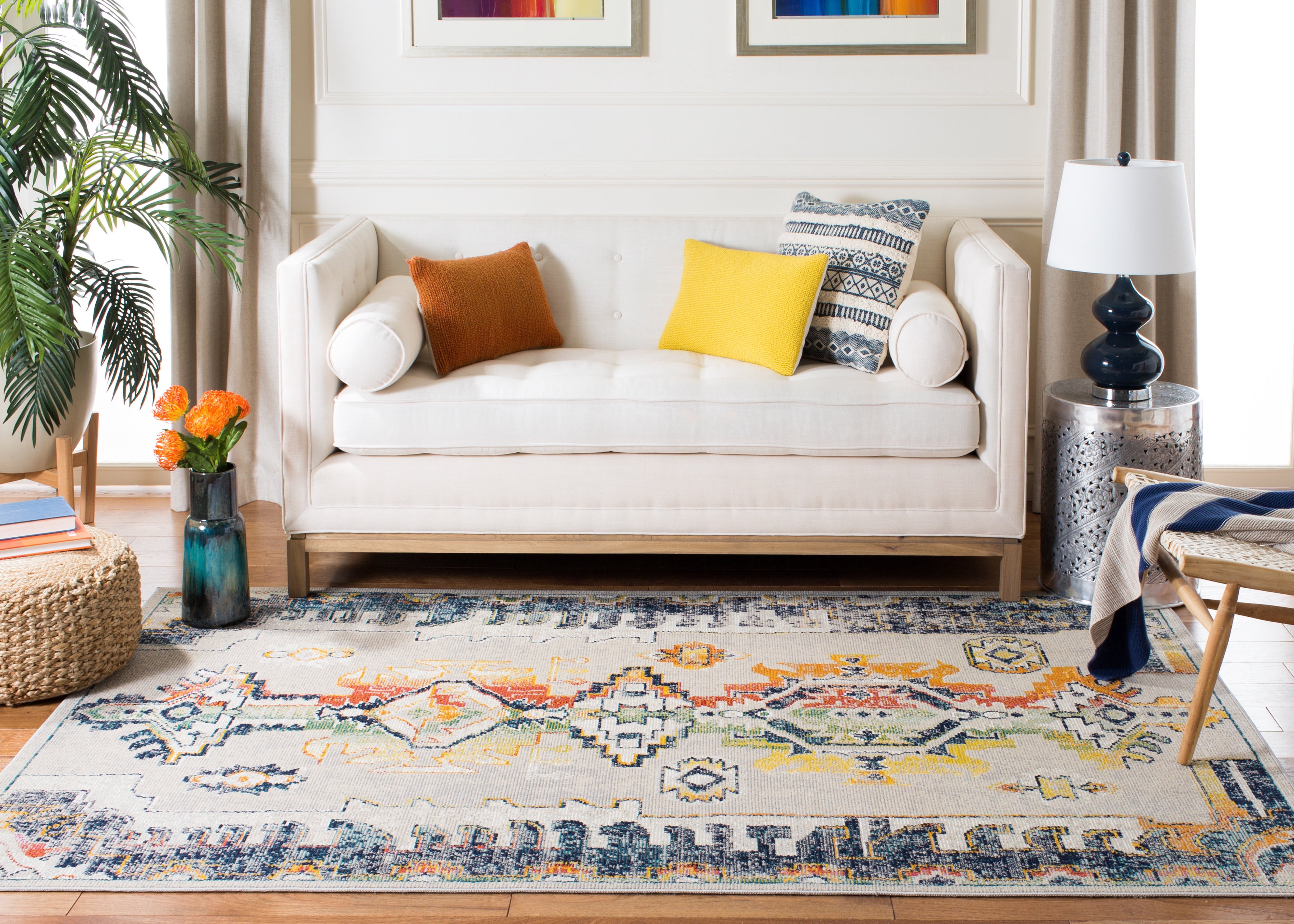 SAFAVIEH Crystal Qiana Oriental Area Rug, Light Gray/Orange, 4' x 6'