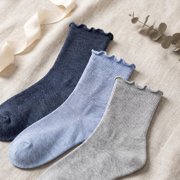 Tipi Toe Womens Elegant Ruffle Trim Crew Socks 3-Pack