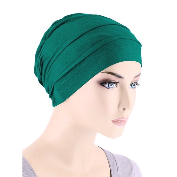 Lux Bamboo Pleated Cap in Emerald Green