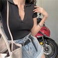 thumbnail image 4 of Camisa de mujer Blusa de manga corta con cuello en V profundo Top corto de punto sexy, Negro Methold AP001386-03B, 4 of 7