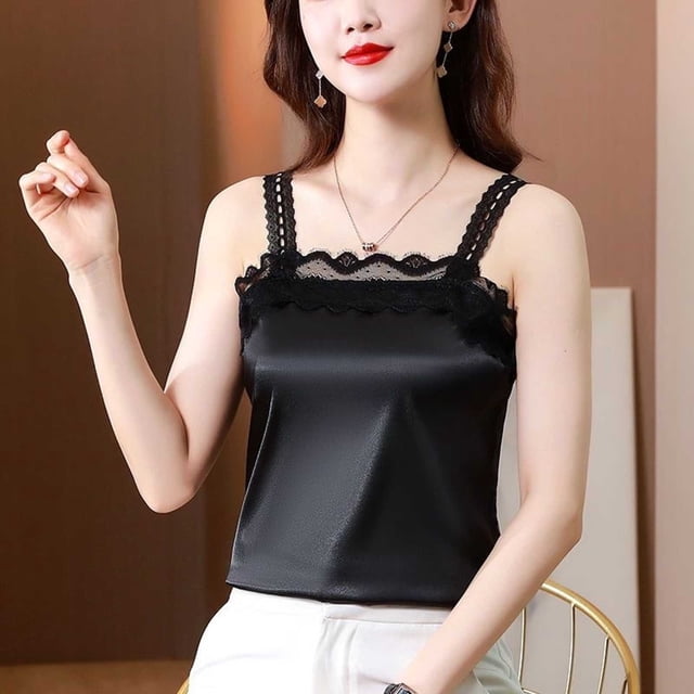 Xuyuer Lace Splice Sleeveless Pullover - Women's Round Neck Embellished Tank Blouse for Evening Social Gatherings, Theater Night Outings & Romantic Minimalist Statement Ensembles