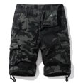 thumbnail image 2 of Pantalones cortos cargo de camuflaje con múltiples bolsillos y cinco puntos de gran tamaño para hombre, 2 of 4