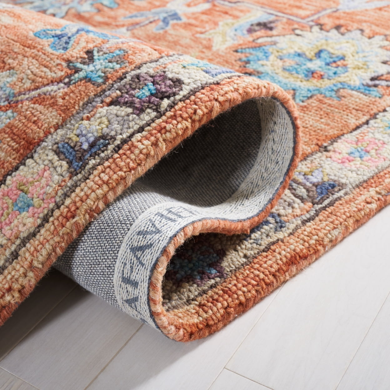 SAFAVIEH Blossom Moema Floral Area Rug, Rust/Blue, 8' x 10'