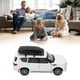 thumbnail image 4 of M Buder Vehículo Modelo SUV a Escala 1/32 Coche de Metal Fundido con Funciones de Luz y Sonido Tracción Trasera Juguete Infantil Color Blanco (16.7 cm / 6.6 in) Edición de Coleccionista, 4 of 9