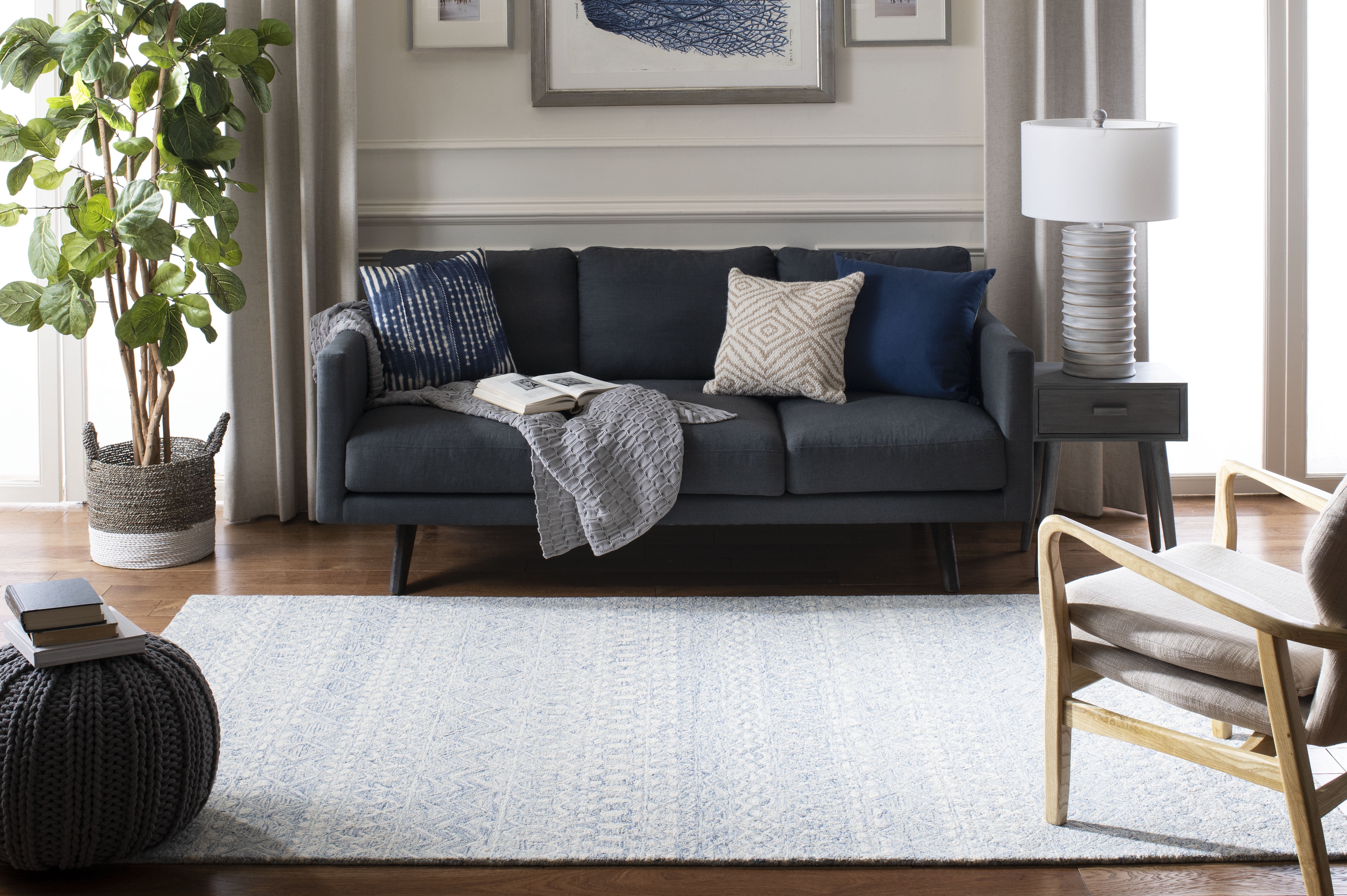 SAFAVIEH Micro-Loop Daithi Geometric Area Rug, Blue/Ivory, 10' x 14'
