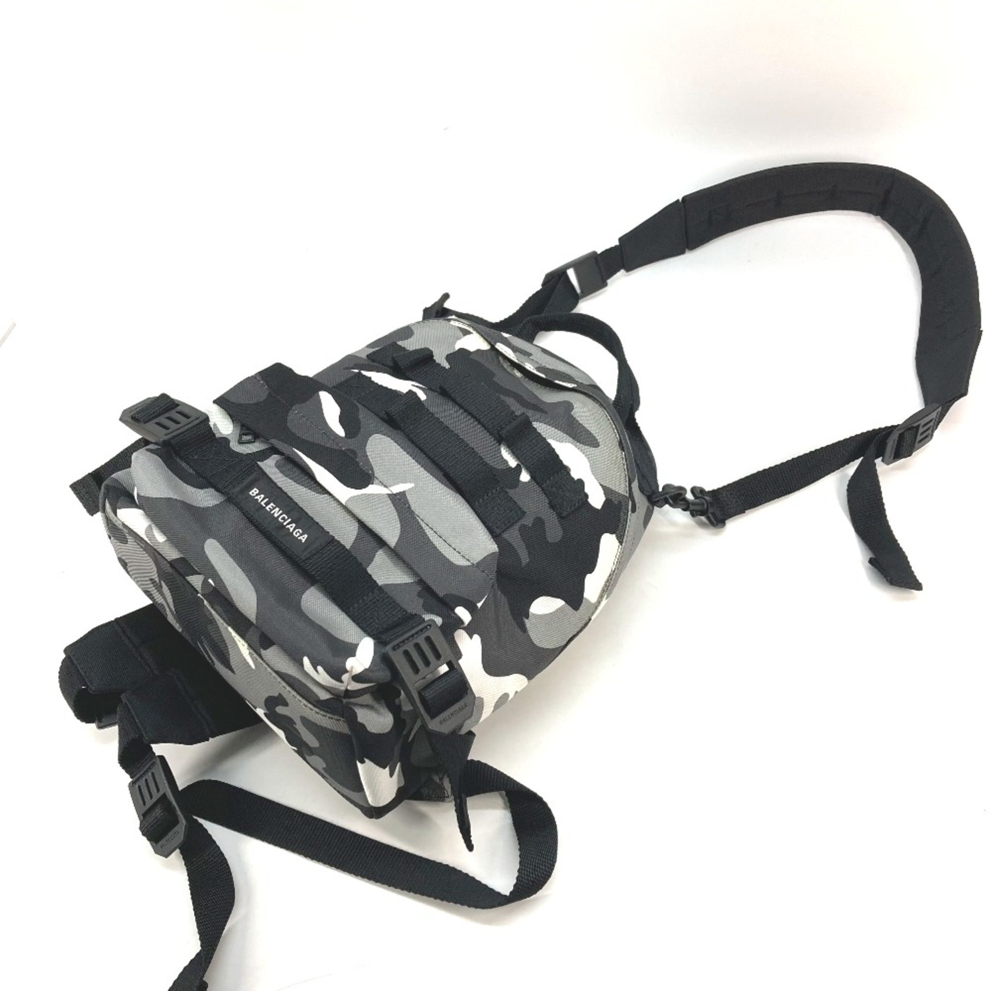 Pre-Owned Balenciaga 6440312 Camouflage camouflage Backpack  display picture 2