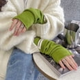thumbnail image 3 of Guantes de medio dedo para mujer, otoño e invierno, estilo coreano, versátiles, de color sólido, de lana, cálidos, a prueba de frío, con dedos abiertos, guantes de punto de lana con pantalla táctil, 3 of 6