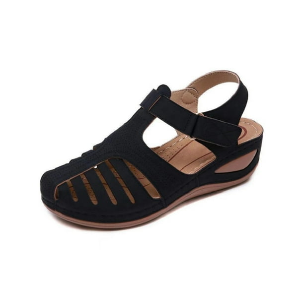 closed in flat shoes