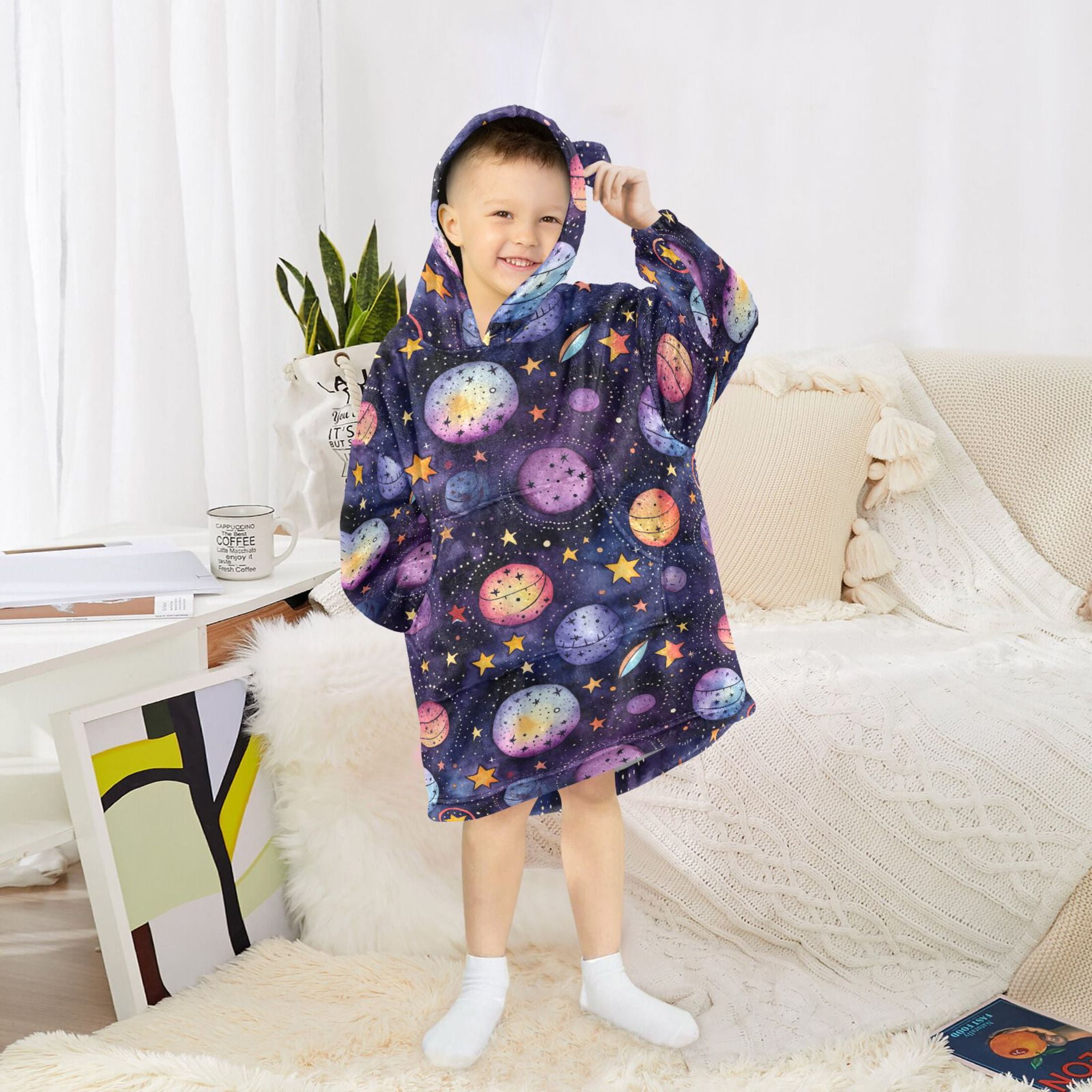 Dailycode Wearable Blanket Hoodie Oversized Sherpa Flannel Blankets with Pocket for 3-14 Year Old Cartoon Planet and Star