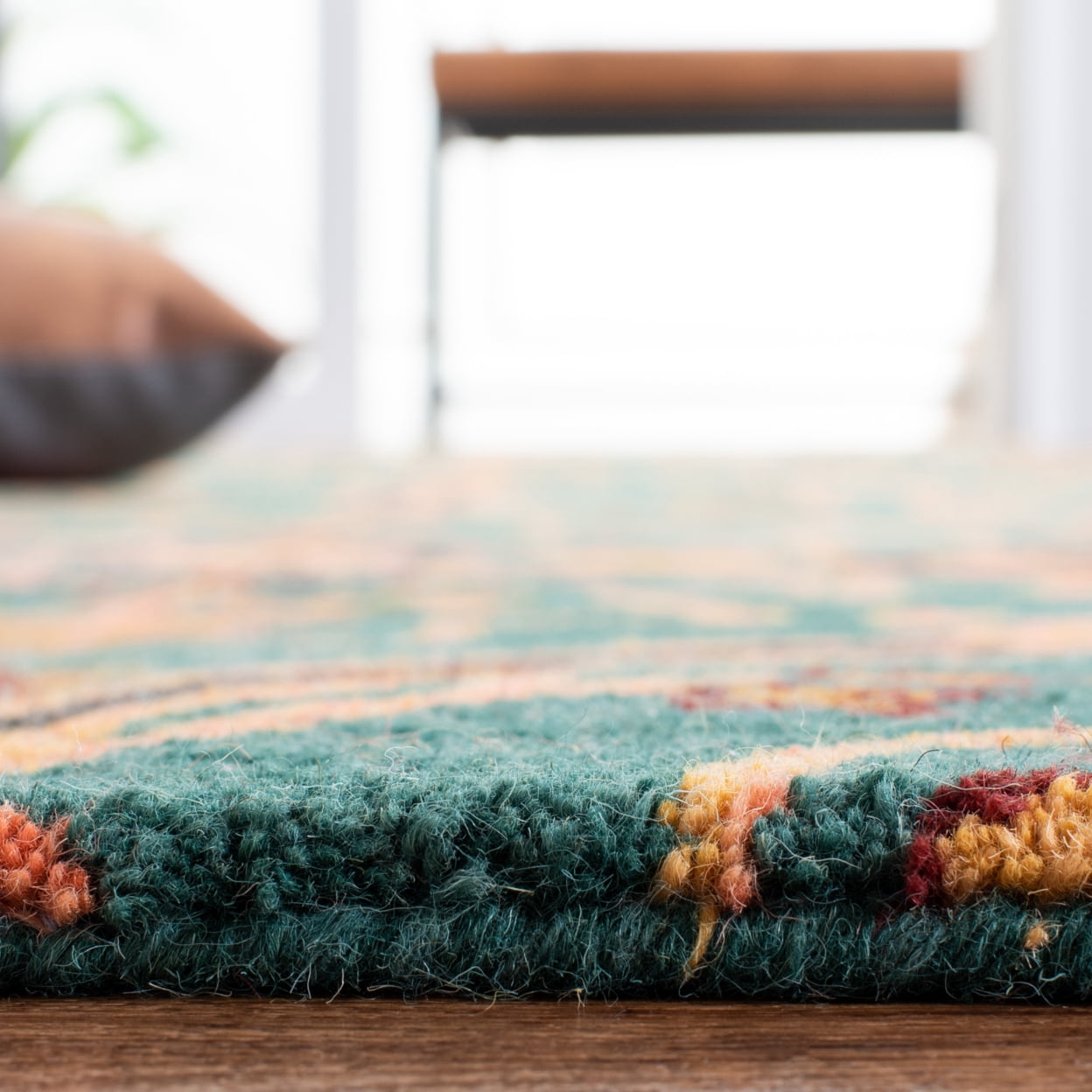 SAFAVIEH Heritage Tana Floral Area Rug, Green/Orange, 3' x 5'