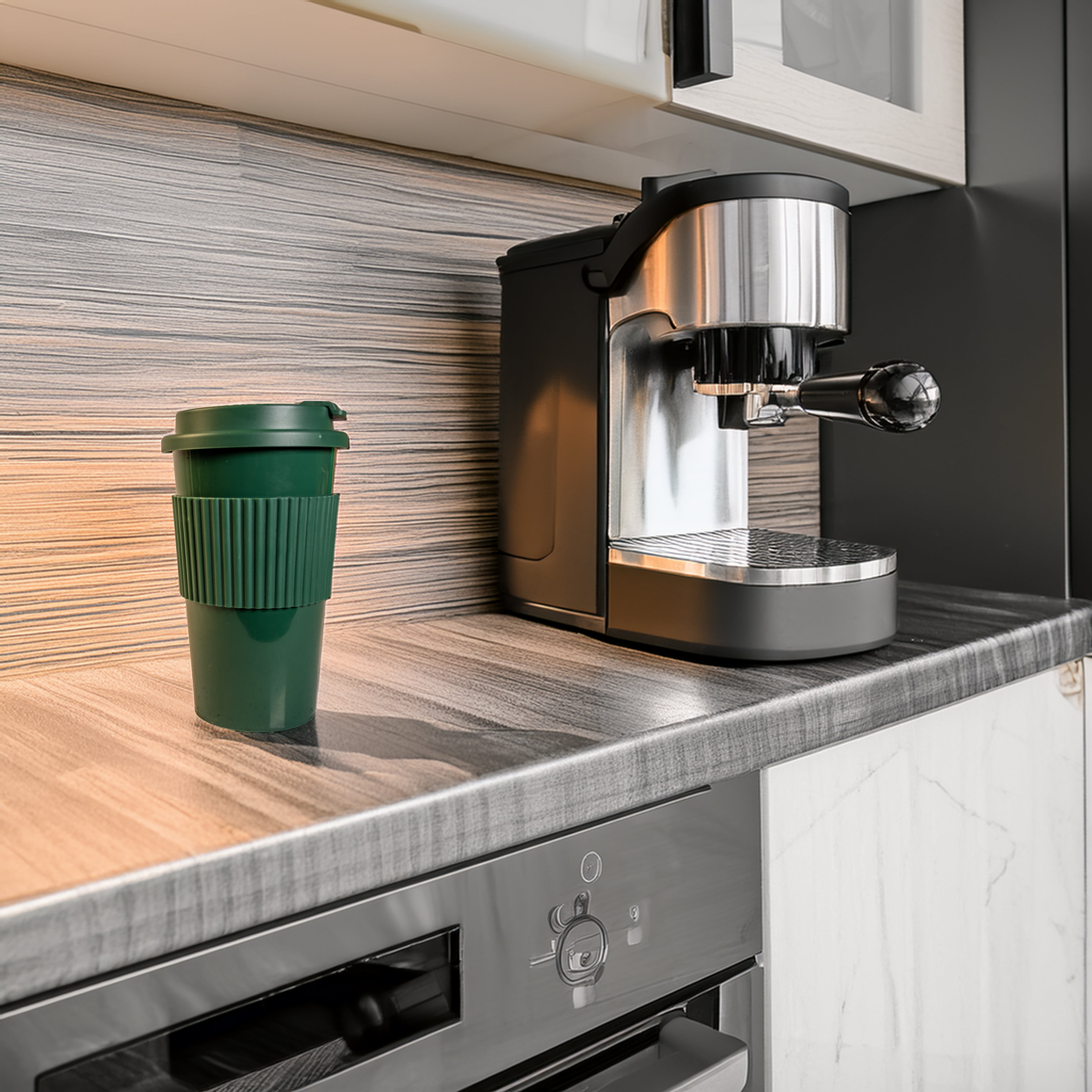 Mainstays 18oz Plastic To Go Coffee Tumbler, Green Perfect for Your On-The-Go Beverages