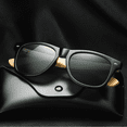 thumbnail image 1 of Gafas de sol polarizadas de moda personalizadas Gafas de sol con pata de bambú Moso Gafas de sol retro con clavos de arroz para hombres y mujeres, 1 of 3