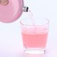 thumbnail image 3 of Botella de bolsillo de acero inoxidable 18/8 JM 5 oz color rosa, 3 of 5