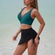 thumbnail image 4 of Traje de baño de bikini liso sin mangas para mujer, traje de baño push-up acolchado, conjuntos de blusa de traje de baño de poliéster para mujer, 4 of 7