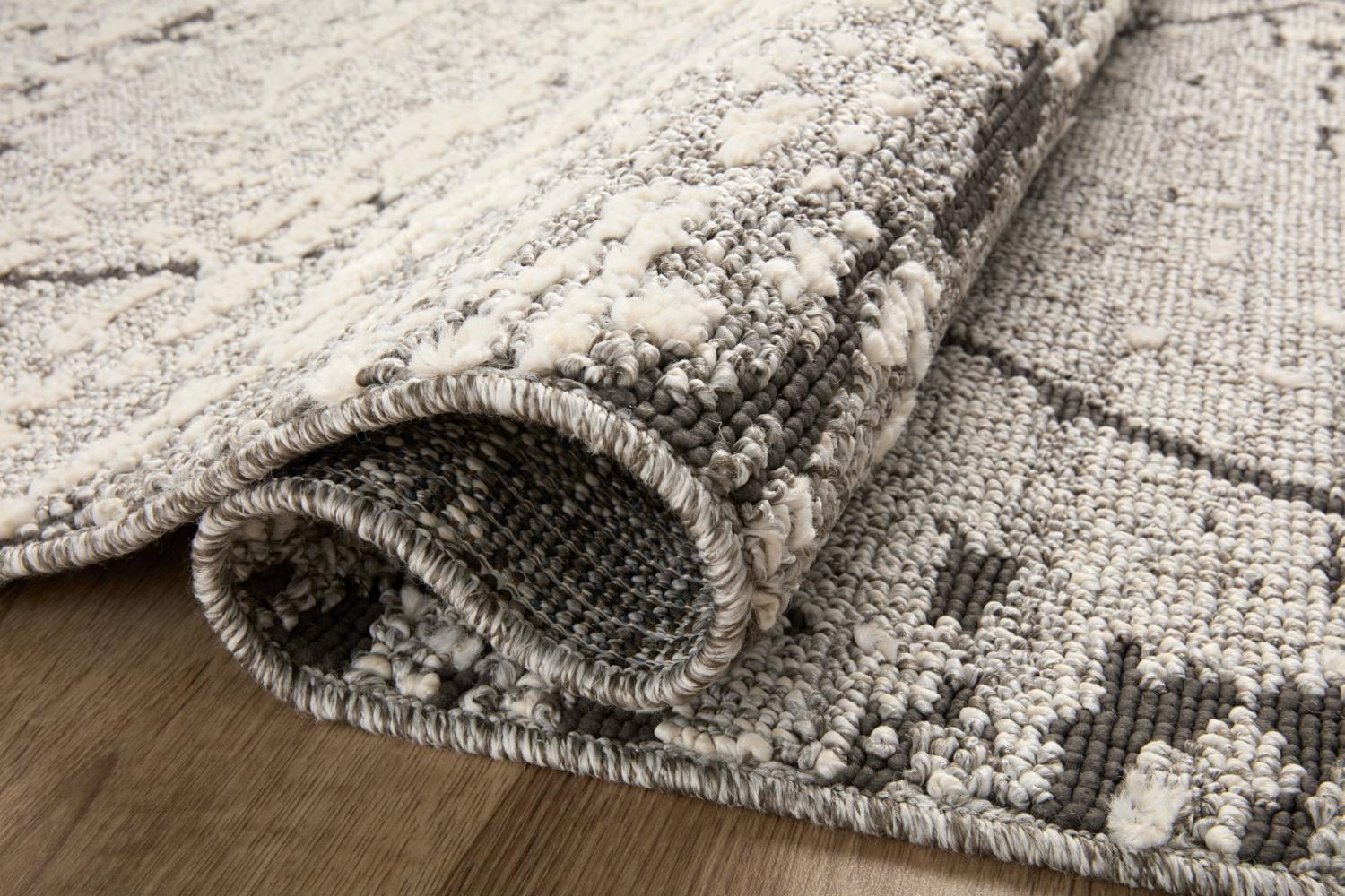 Loloi Fabian Grey / Charcoal 4'-0" x 6'-0" Area Rug
