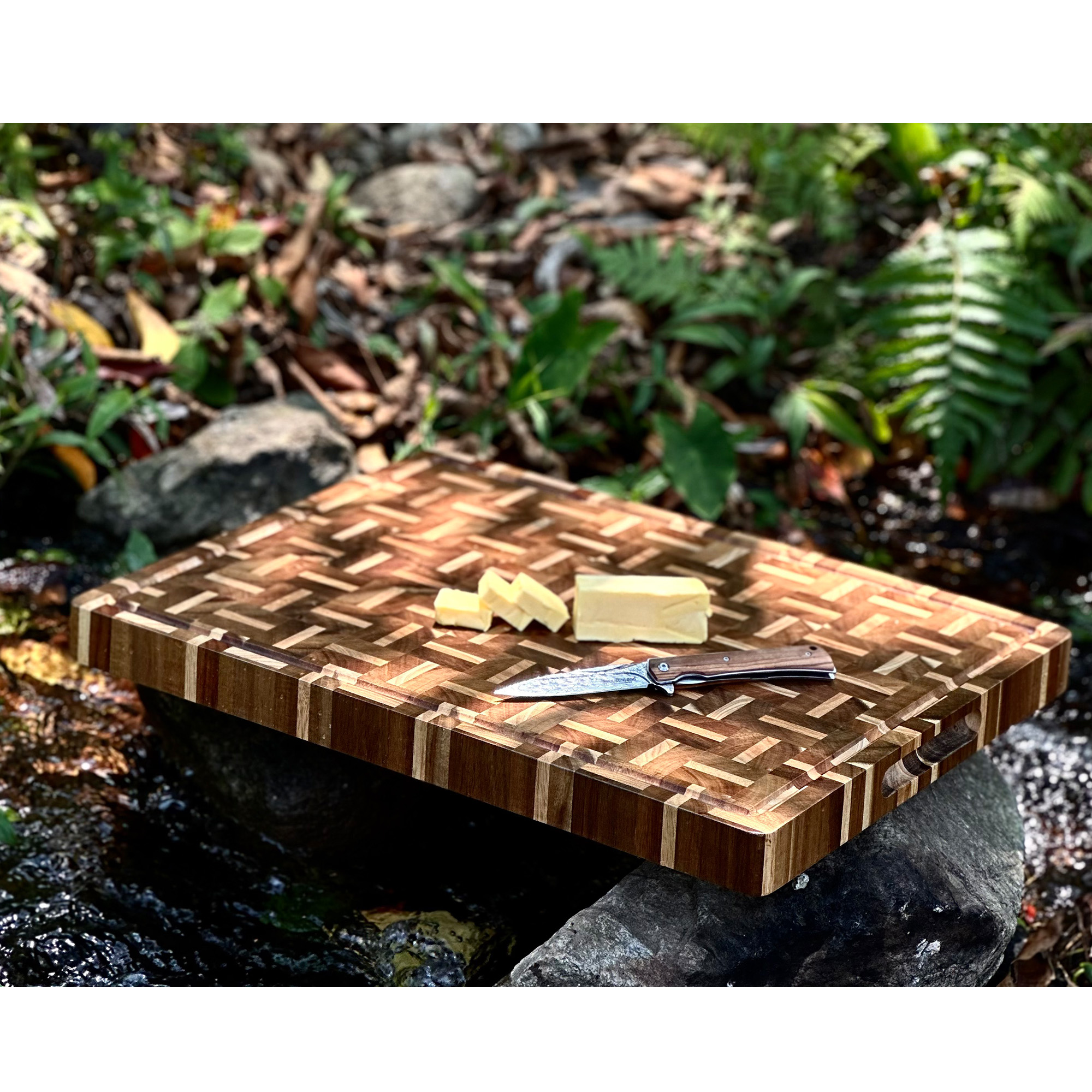 YOUSUNLONG End Grain Cutting Board 20" x 16" x 1.5", Acacia & Oak Wood Chopping Board with Juice Groove and Carry Handles