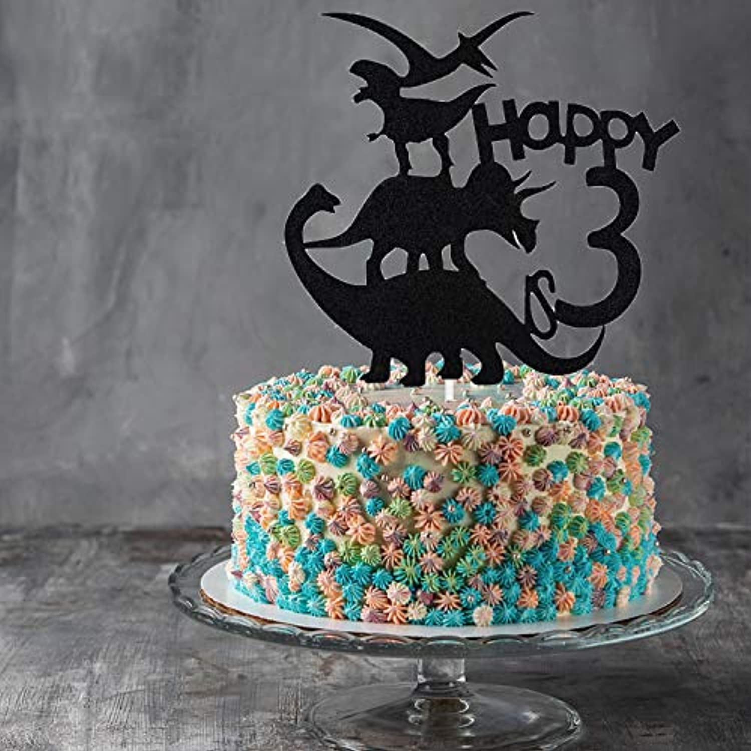 My daughter picked this dragon cake pan for her third birthday