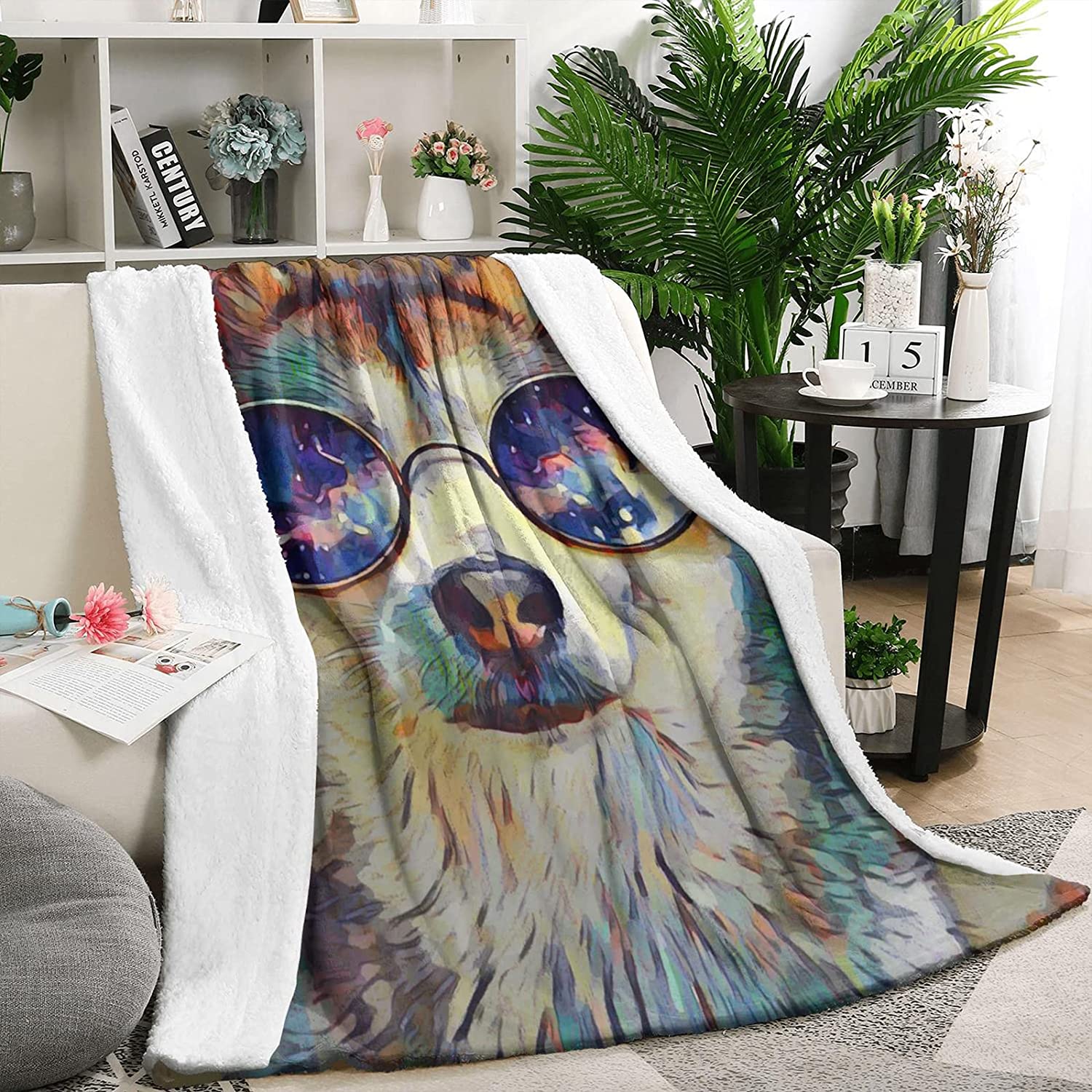 Rodvnyh Wolf Blanket for Men and Women Faux Fur Lifelike Throw Blankets