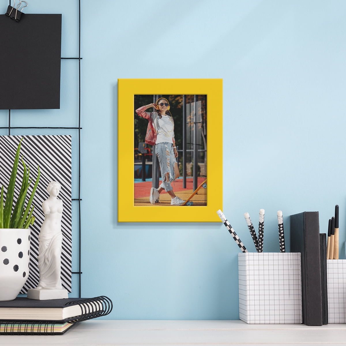 Modern Real Wood 4x6 inch Picture Frame in Yellow