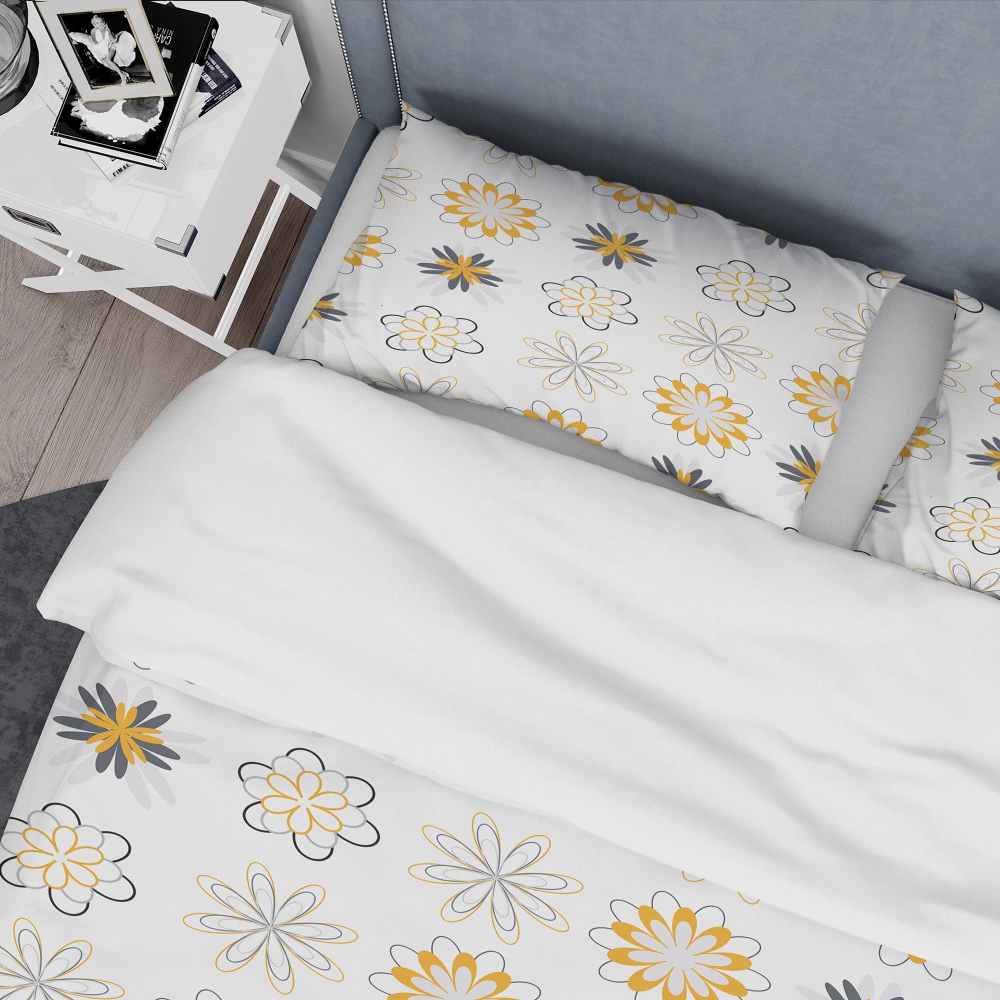 Designart 'Retro Floral Pattern VIII' Mid-Century Modern Duvet Cover Set
