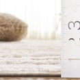thumbnail image 4 of SAFAVIEH Seattle Elinor Abstract Shag Area Rug, Ivory/Beige, 5'3" x 7'6", 4 of 10