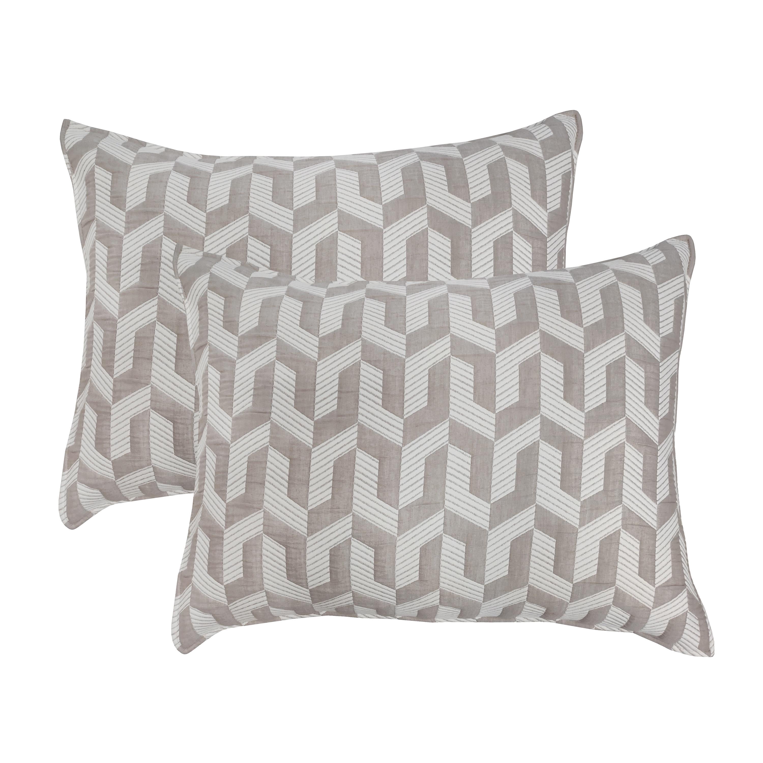 Torino Geo Taupe 3-Piece Soft Woven Matelasse Reversible Jacquard Cotton Blend Quilt Set - King