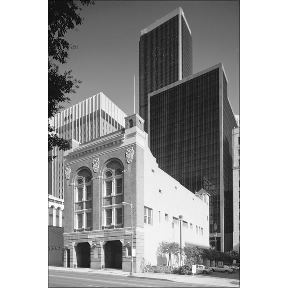 24"x36" Gallery Poster, Fire Station No. 28, 644 South Figueroa Street, Los Angeles (Los Angeles County, California)