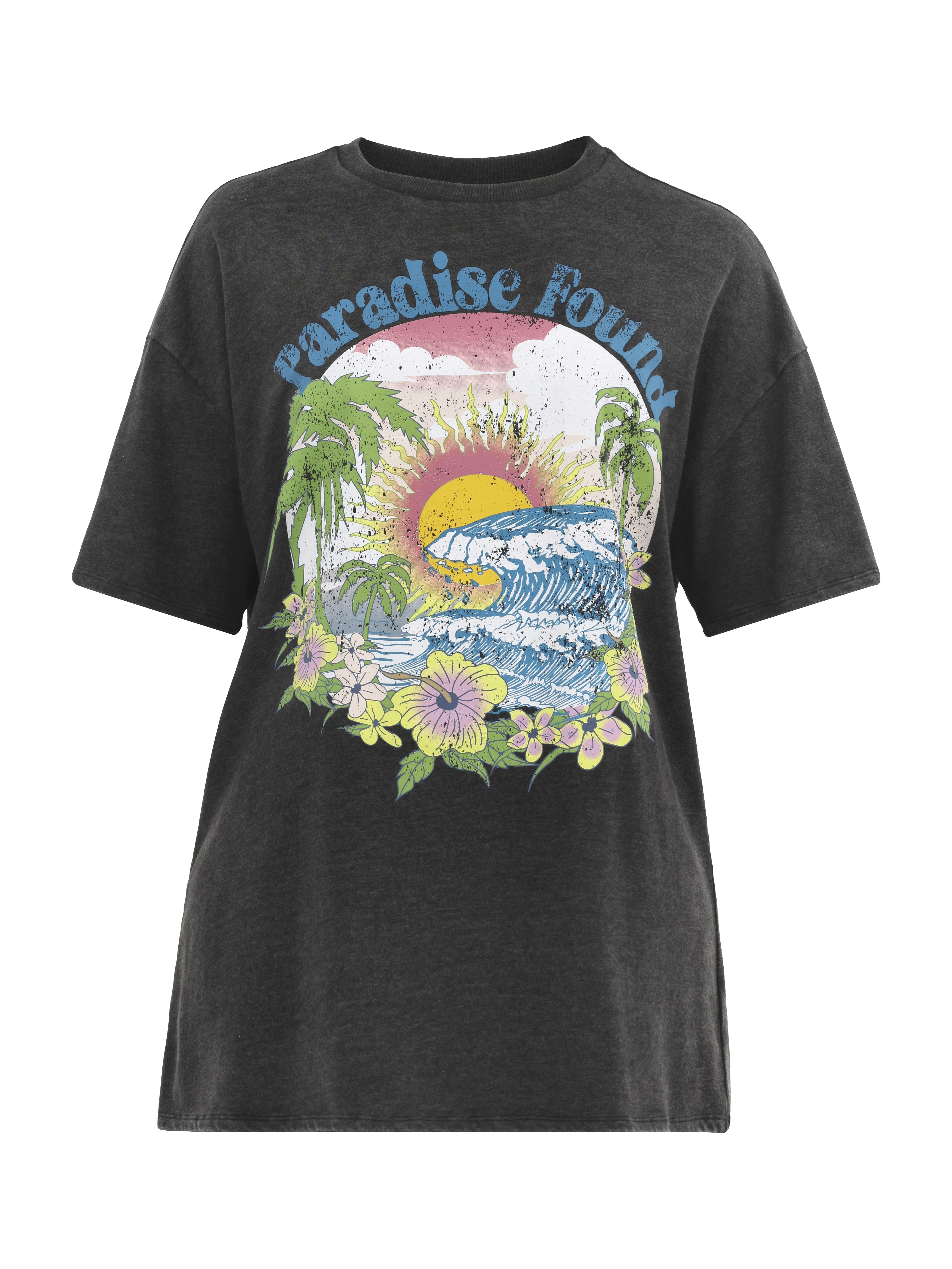 No Boundaries Washed Graphic Boyfriend Tee, Women's