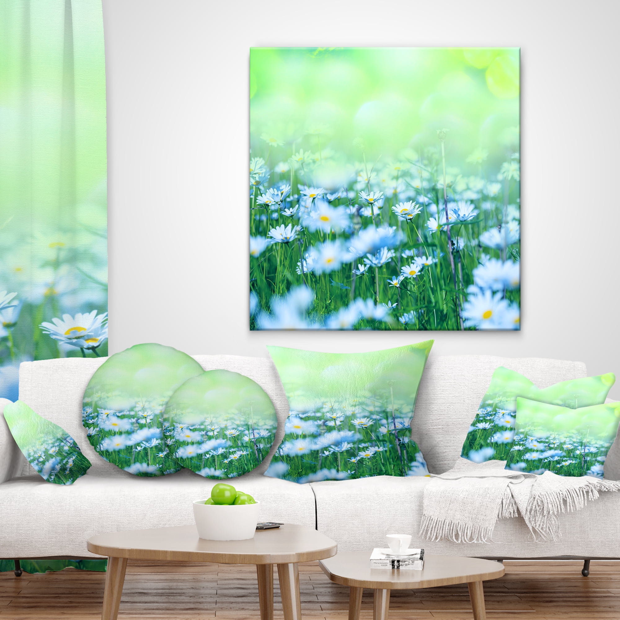 Designart 18" x 18" Green Polyester Throw Pillow