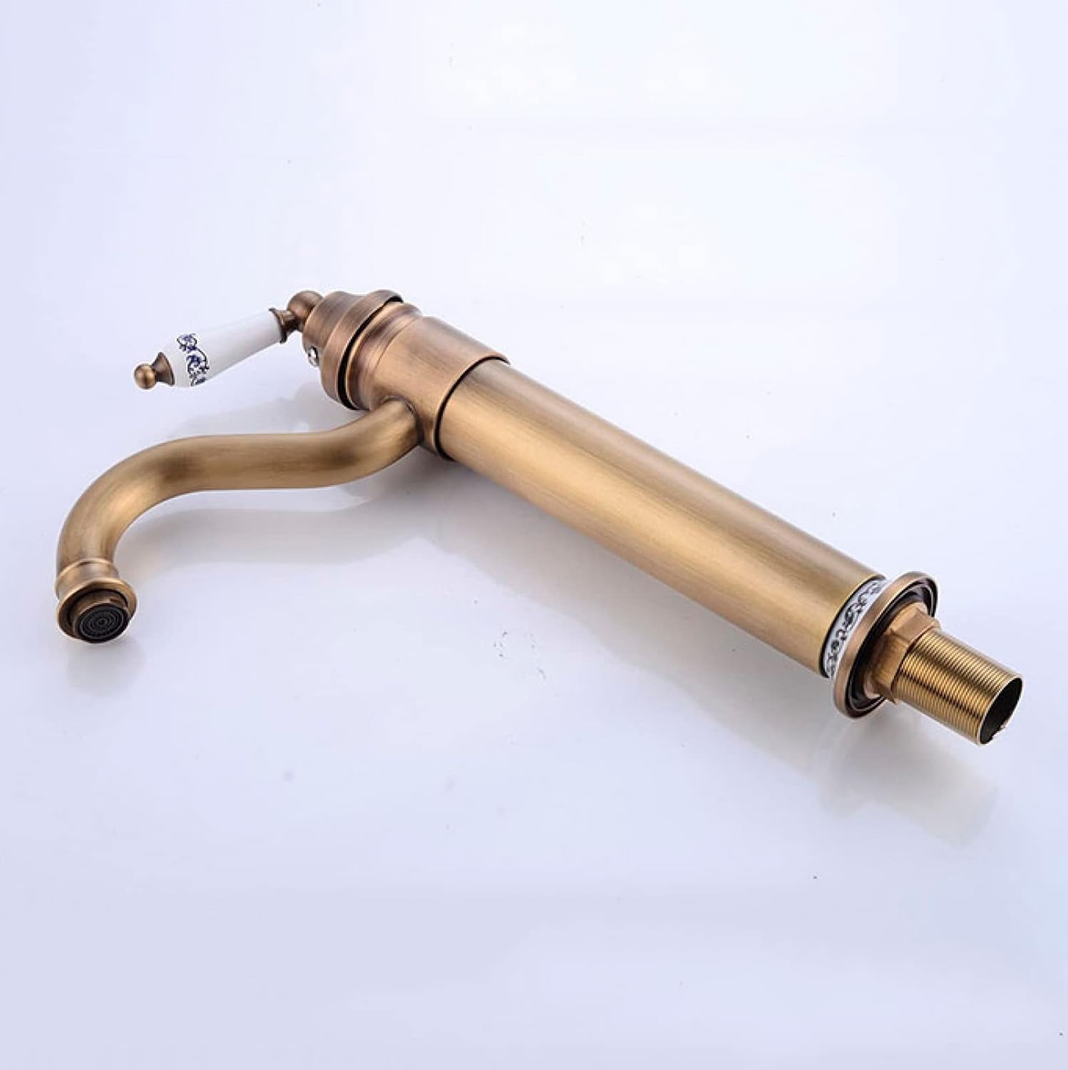Vintage Bathroom Faucet, 360° Swivel Bathroom Sink Faucet, Antique Brass, Single Handle Bathroom Faucet, Cold/Hot Water Basin Tap, Black