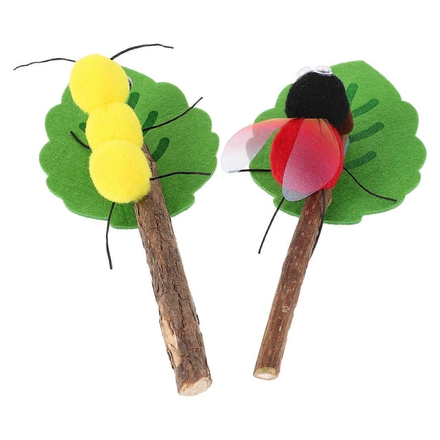The product listing you provided appears to be for **cat chew sticks made with felt and silvervine**, designed for **indoor cats and kittens**.