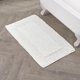 thumbnail image 1 of Alfombra de baño Laura Ashley con borde con volantes, color blanco, 70 x 115 cm, 100% algodón, 1 of 8