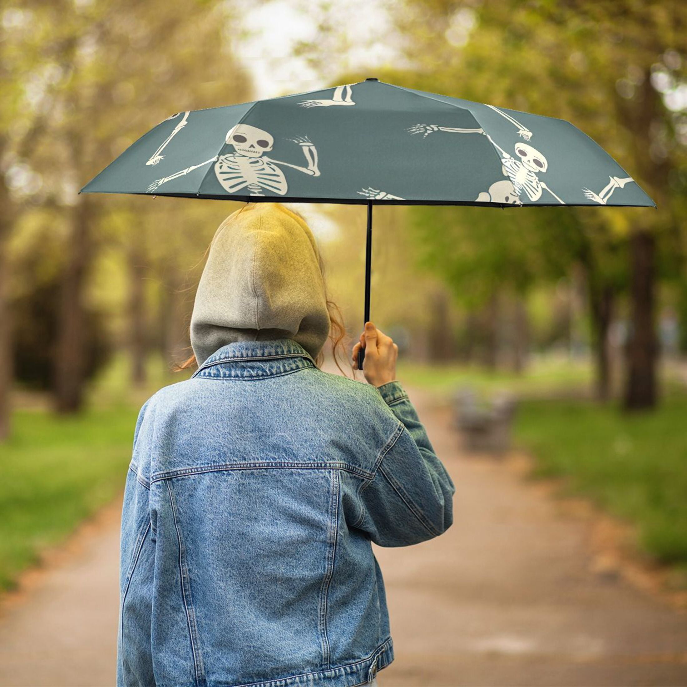 ALAZA Many Skeleton Dancing UPF 50+ Compact Folding Umbrella for Rain Travel Umbrella Packable