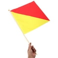 thumbnail image 3 of FUTUREORYY 2 Pcs Drapeau de Commandant Jaune pour Randonnée Signal Entraînement Militaire 13.8x13.8 Po, 3 of 6