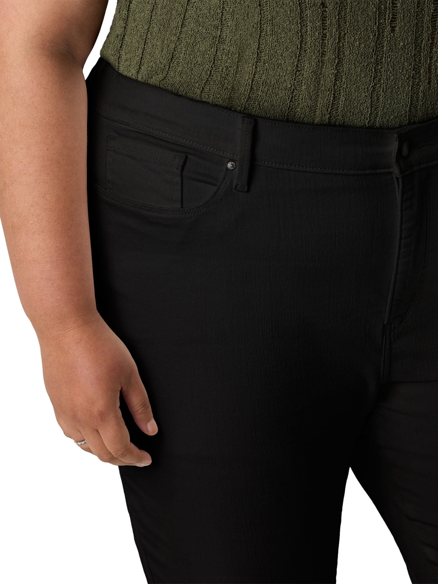 Levi Strauss Signature Women's Mid Rise Capri